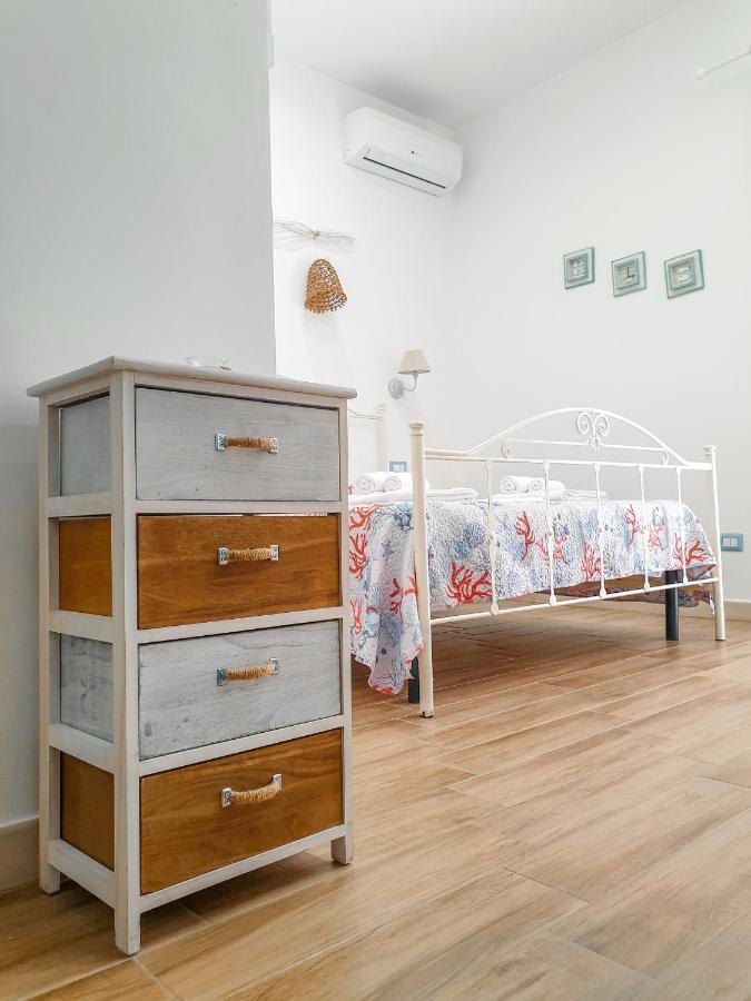 Dafni E Naide Bed and Breakfast Cefalù Exteriör bild