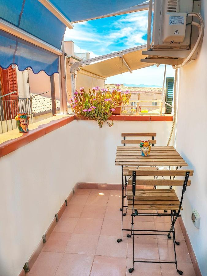 Dafni E Naide Bed and Breakfast Cefalù Exteriör bild