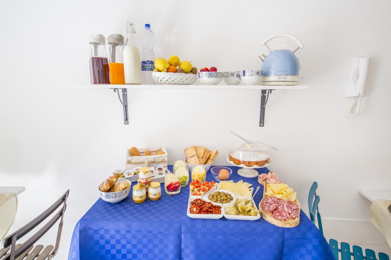 Dafni E Naide Bed and Breakfast Cefalù Exteriör bild