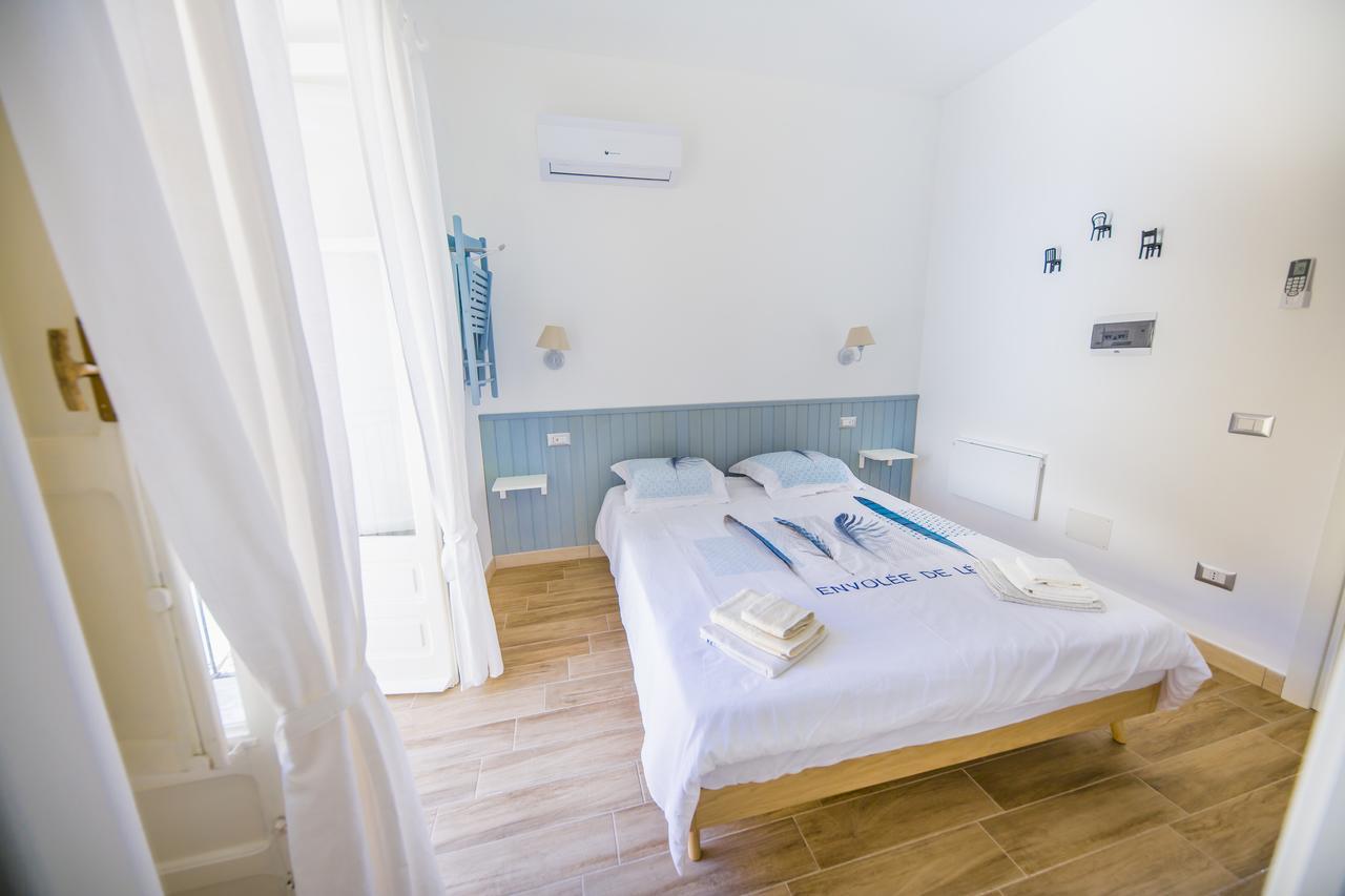 Dafni E Naide Bed and Breakfast Cefalù Exteriör bild