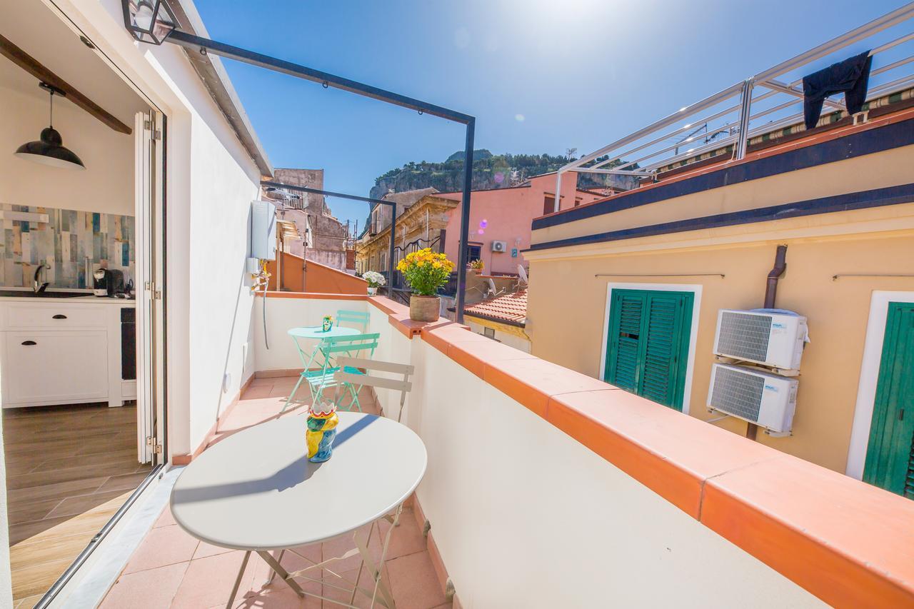 Dafni E Naide Bed and Breakfast Cefalù Exteriör bild